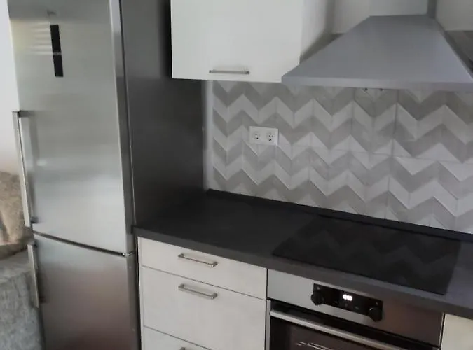 2 Minutes To The Beach With A Private Garden