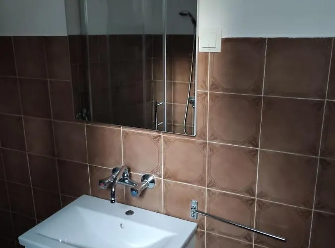 2 Minutes To The Beach With A Private Garden * 茨里克韦尼察